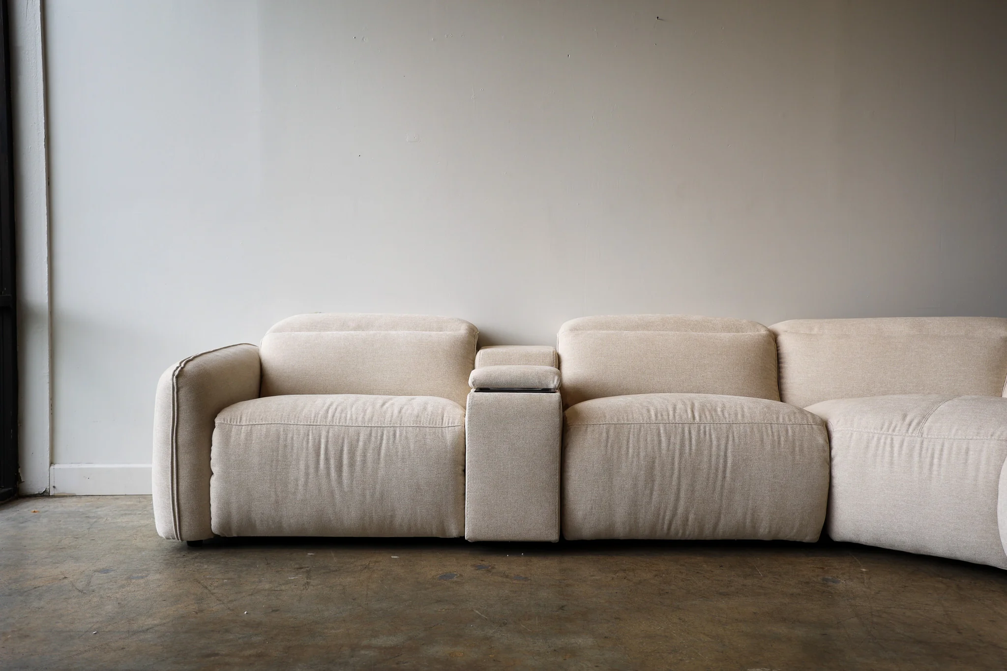 Addie Reclining Modular Sectional - Image 26