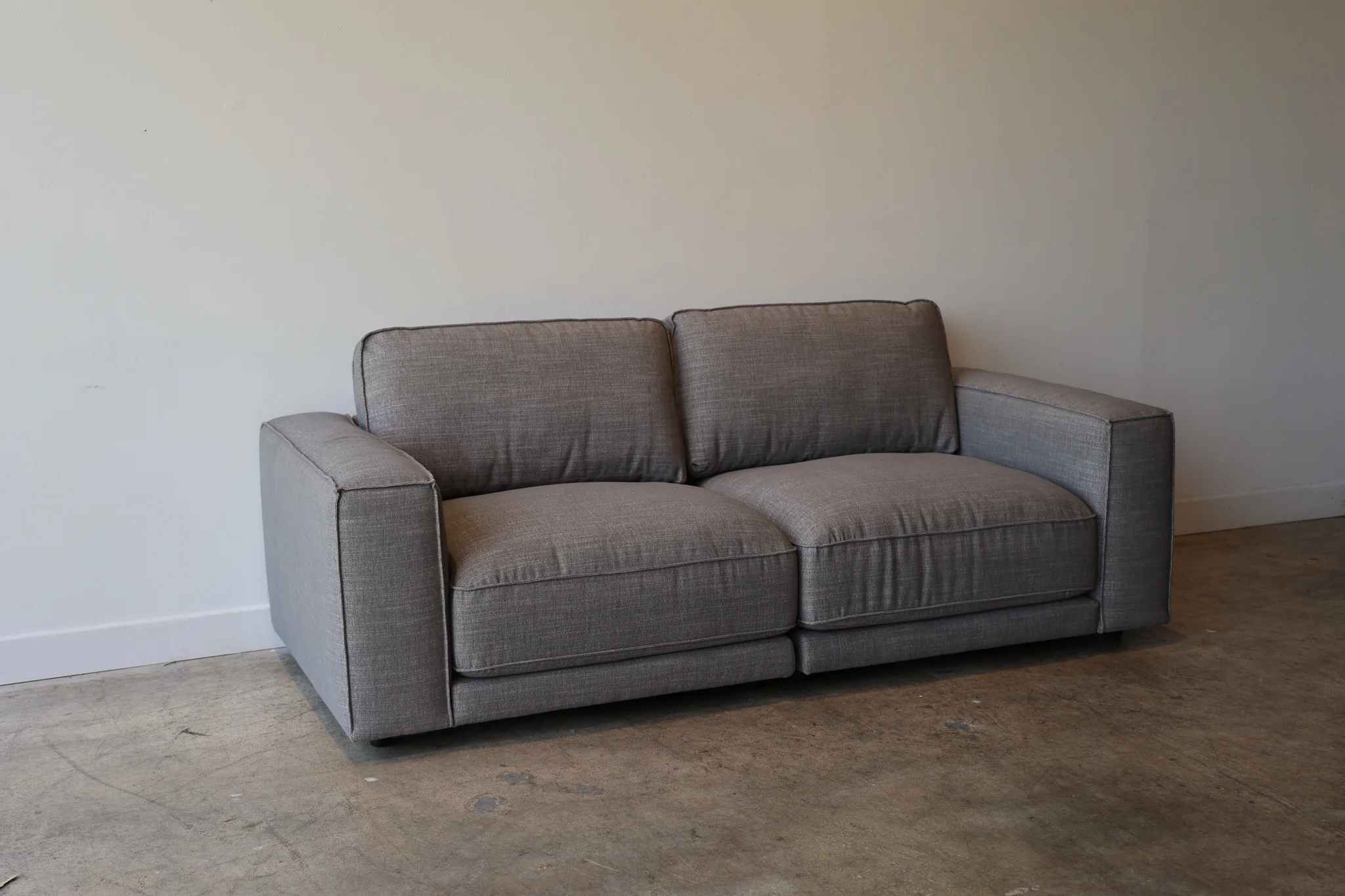 Diaby Crypton Modular Sectional - Image 6