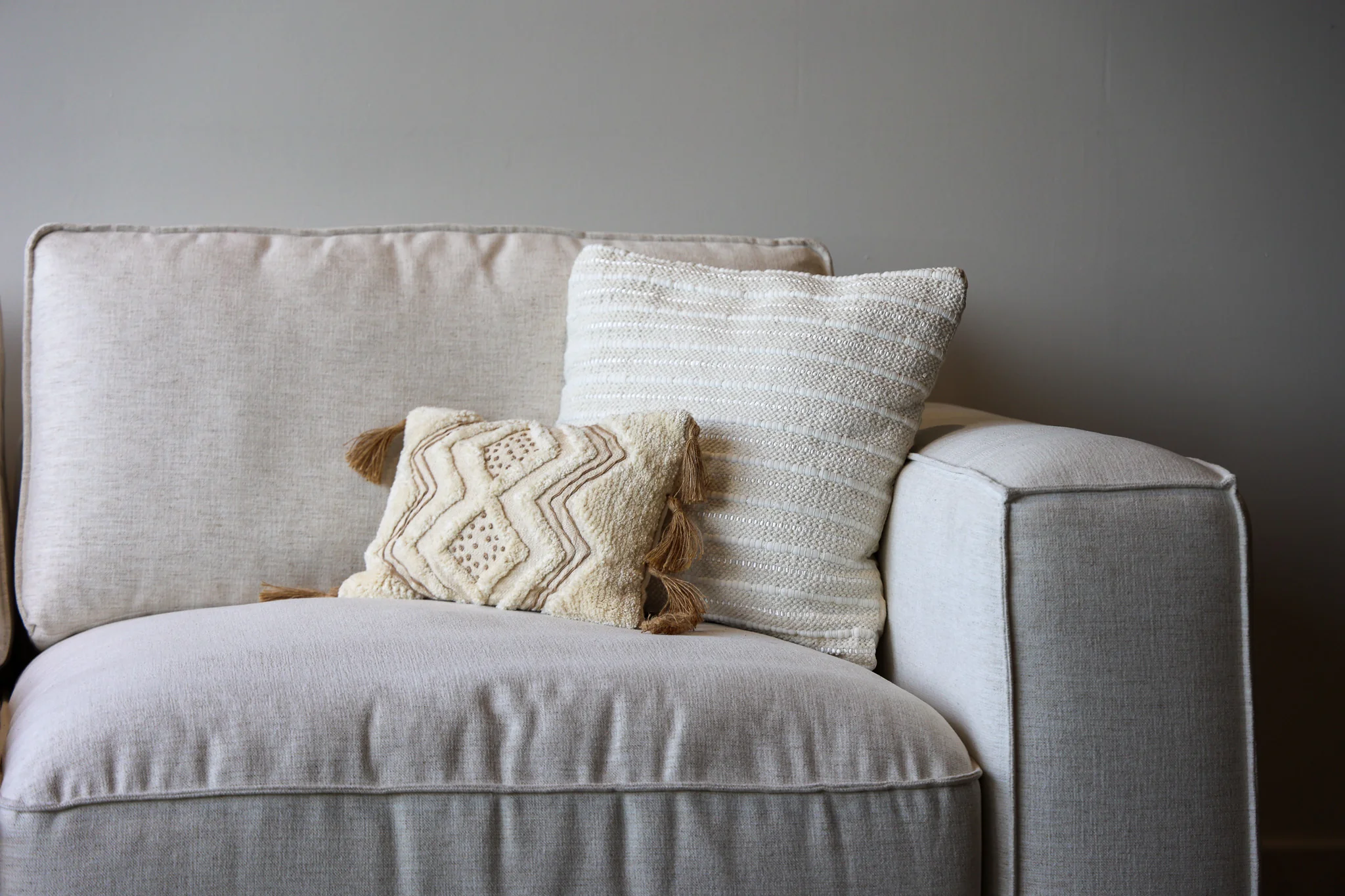 The Evans Crypton Sectional - Image 11
