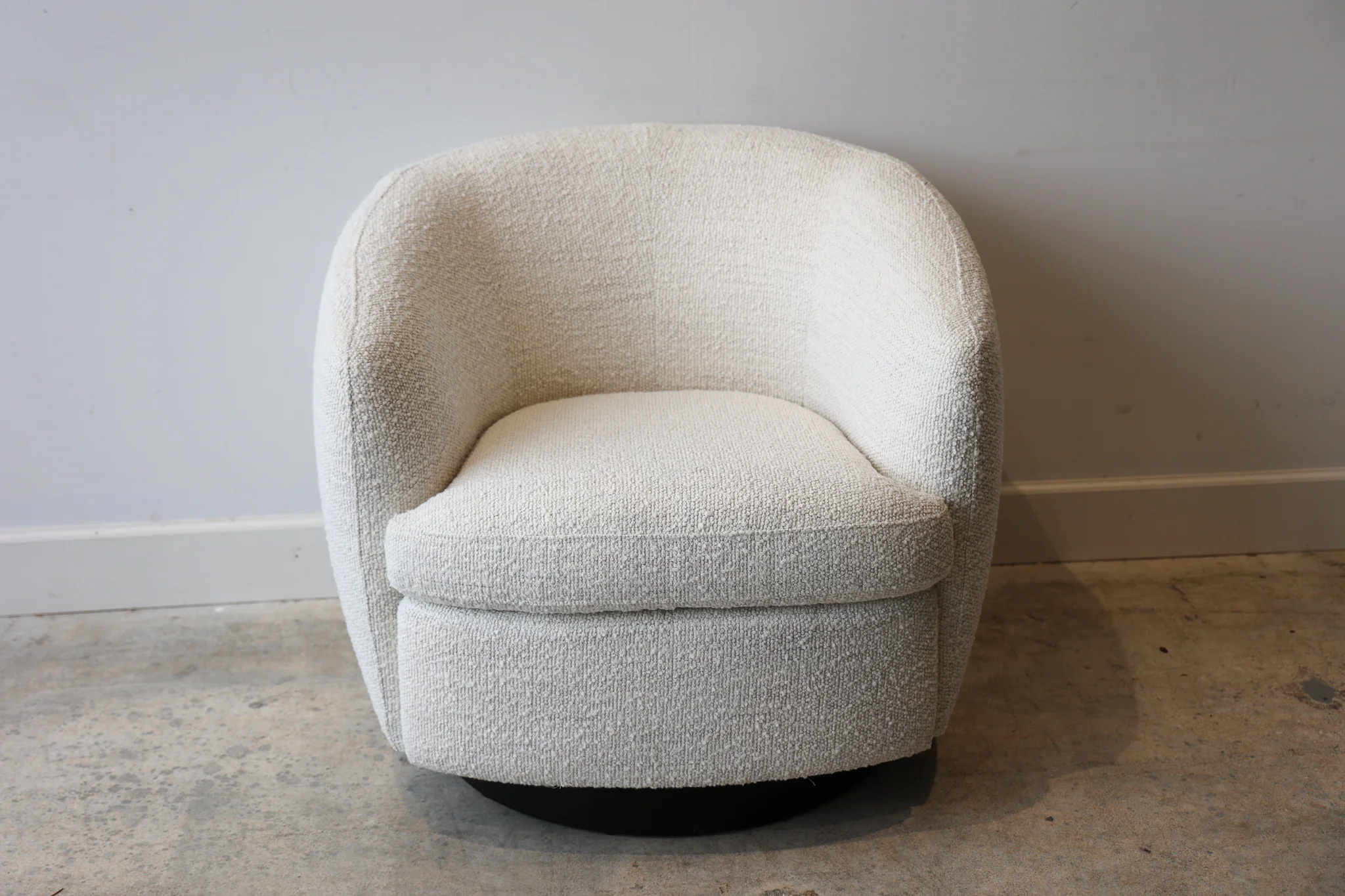 Madison Swivel Chair - Image 14