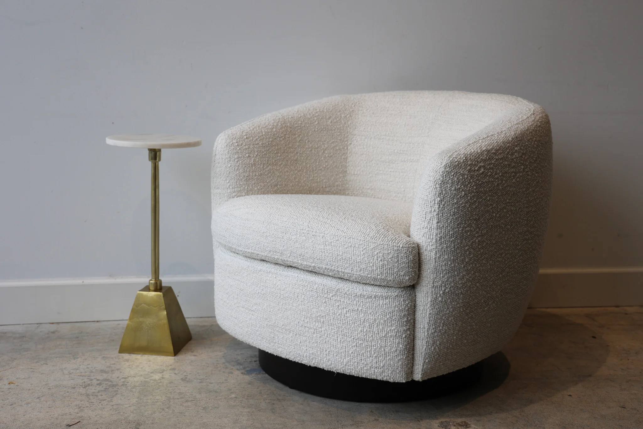Madison Swivel Chair - Image 3