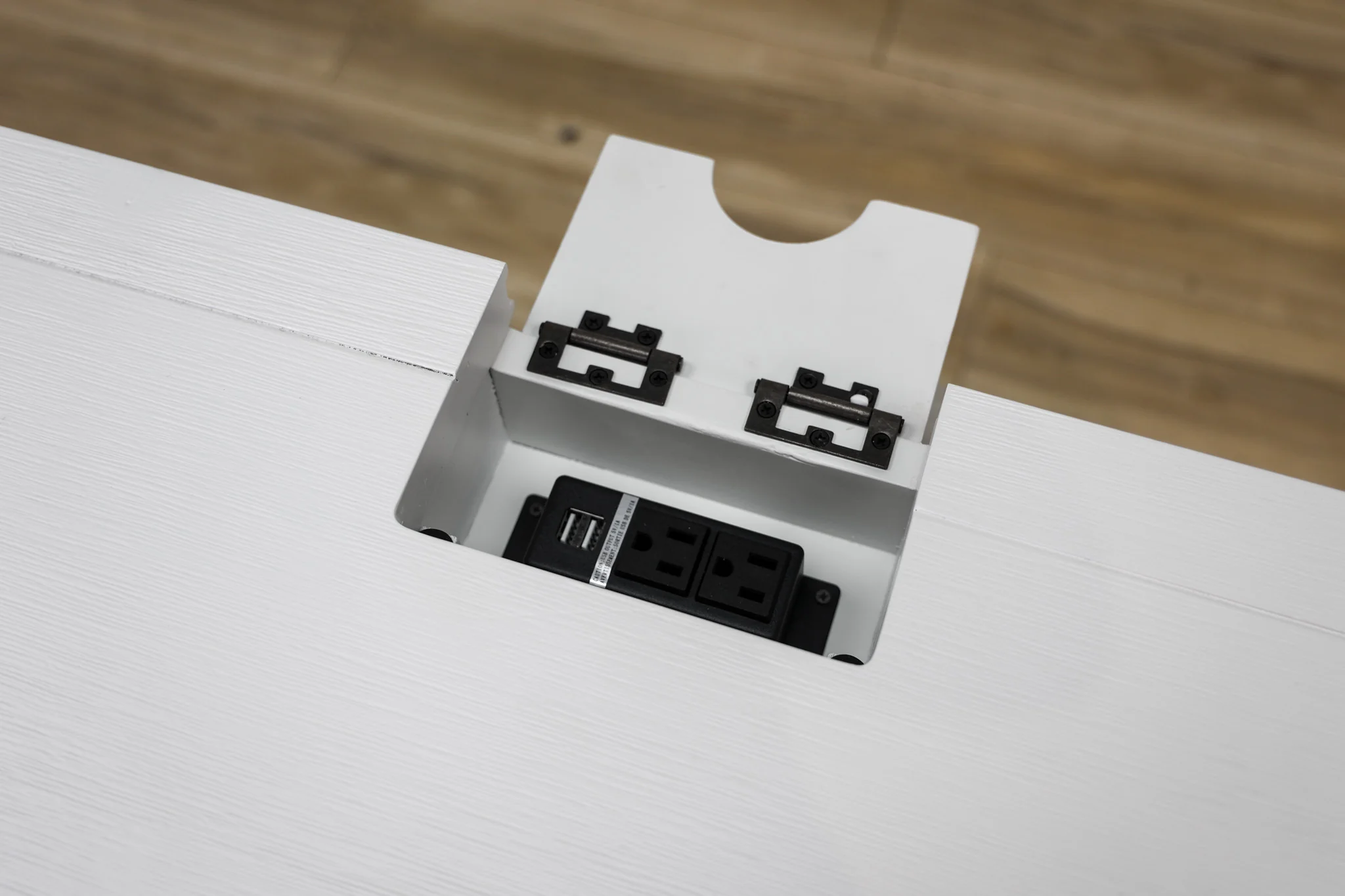 Channing Desk - Image 7